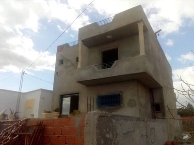 maison nouvellement construite a 5 km de yassmine hammamt