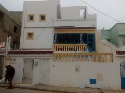 maison de 3 niveaux a barket sahel