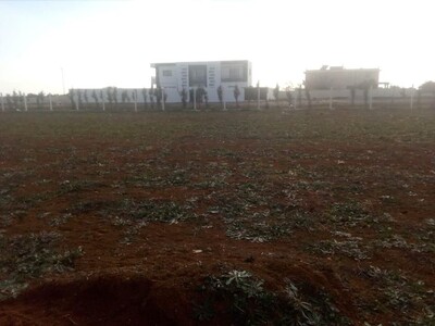 600 m avec plan a 5 mi de yassmine il hammamt