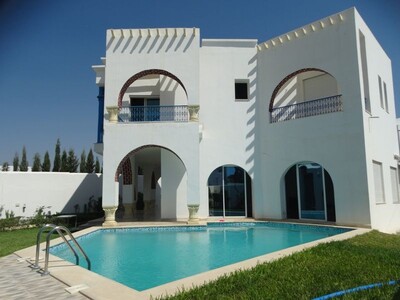 Villa CRUNCHY 2 Réference villa avec piscine: