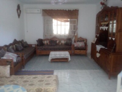 une maison 700m² a baraket essahel pour vente