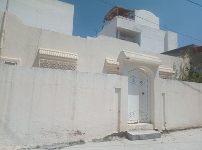 av une belle maison S+2 a hammamet coté nord g