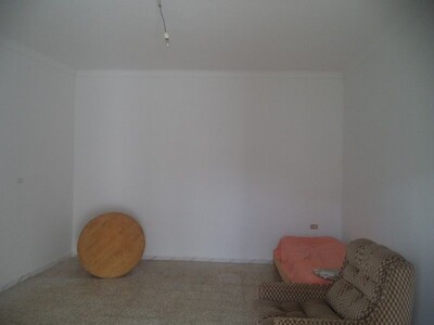 bel appartement RDC de 100 à birbouragba