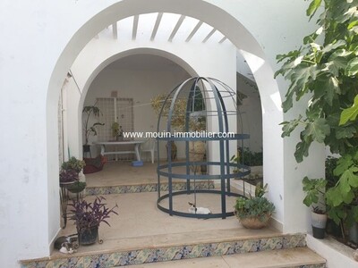 Villa u peintre av à Hammamet Birbouregba