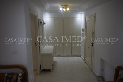 un superbe appartement au rc