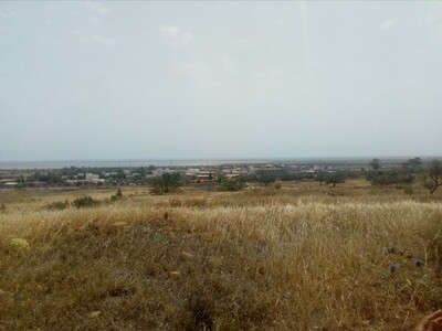 terrain pres de l'autoroute de sousse