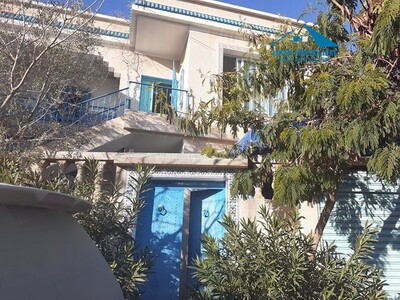 A vendre deux maisons indépendantes a Hammamet