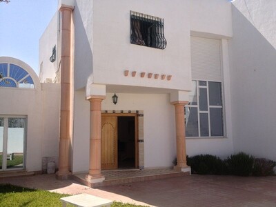 Villa JAUNE Réf:jinan Hammamet