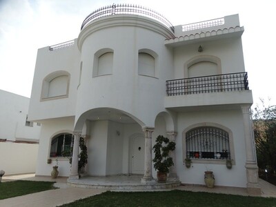 Villa FAYROUZA Réf: