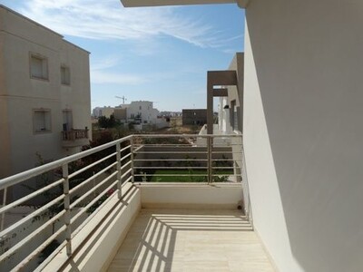 WHITE 2Ref apartment: