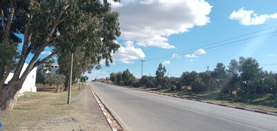 1000m commercial a sidi jdidi