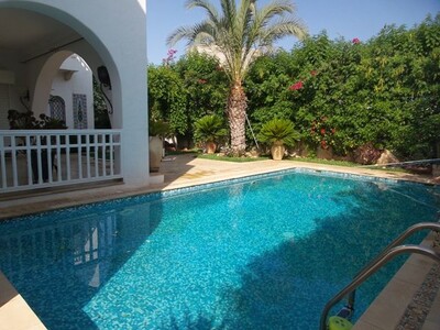 Villa PATRICK Réf:villa avec piscine