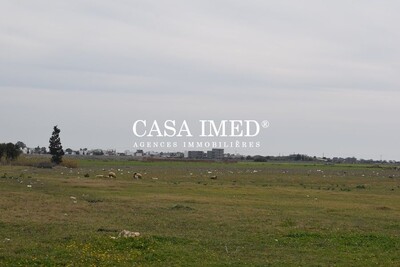 av terrain à 5 km de yasmine hammamet