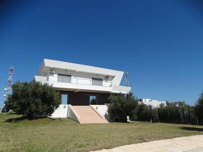 Villa SOMPTUEUSE Réf: vente villa