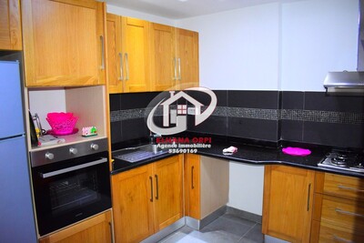 a louer Appartement s+2 résidence l'espadon pieds dans l'eau