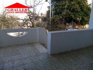 une maison sur 2 étage a bir bouragba g