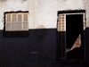 une maison pas fini a besbassia g