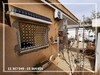 une maison spacieuse avec un jardin
