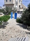 av maison de 300m situé a basbassia