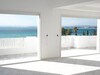 Appartement pieds dans l'eau ZONE CORNICHE