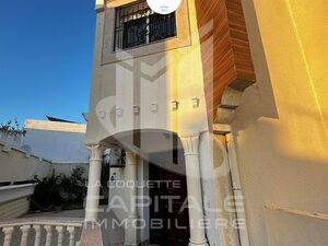 Magnifique Villa de Style Américain S+4 à Megrine Coteaux