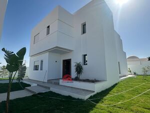 VILLA AVEC PISCINE À DJERBA TUNISIERÉF