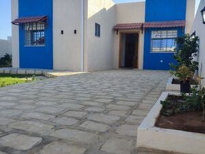 villa avec grand jardin