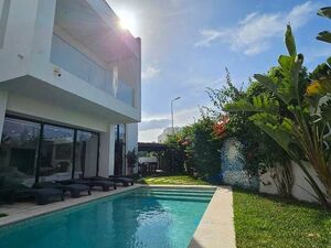 zone el yasmine Villa SPLENDEUR Réf: