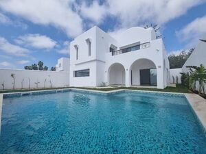 VILLA CHADHA Réf:  à craxi