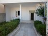 Maison indépendant avec garage sur terrain