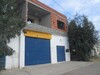 urgent AV 2 locaux avec maison inachevée