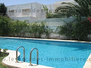 Villa 2 niveaux avec piscine à yasmine Hammamet