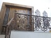 une maison avec étage av à menzel bouzalfa