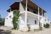 maison RDC avec Ã©tage inachevÃ©e aux alentours de hammamet