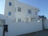 une belle villa récemment construite située dans la compagne