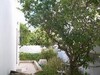villa dans une quartier residentielle ,proximité des hotels a deux pa s de la plage,pas loin des commerces. prix negociable