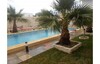 belle villa sur deux niveaux avec piscine kk