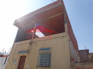 maion a coté de centre ville