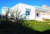 av villa avec tres belle jardin piscinable a la compagne